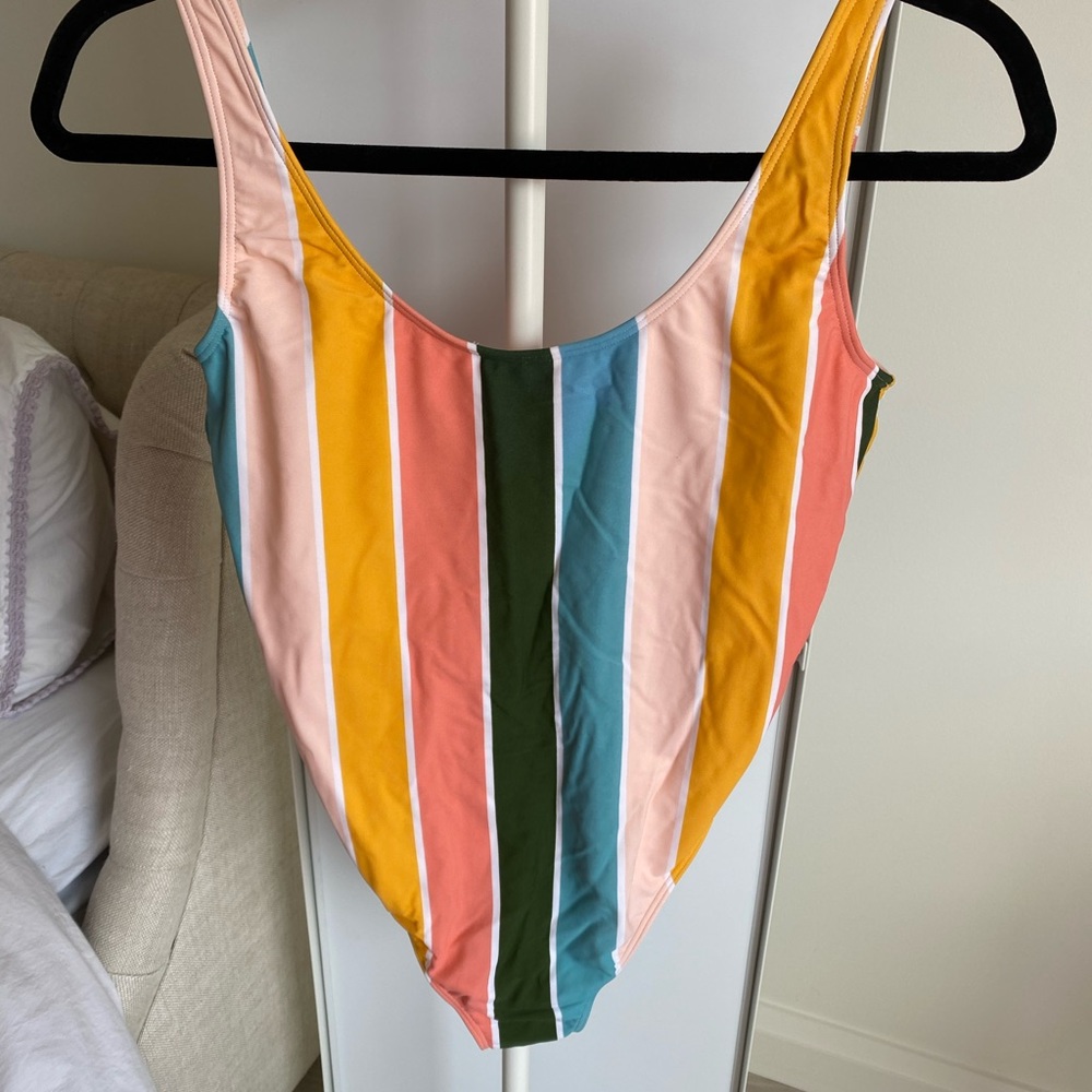 Hollister one price bathing suit